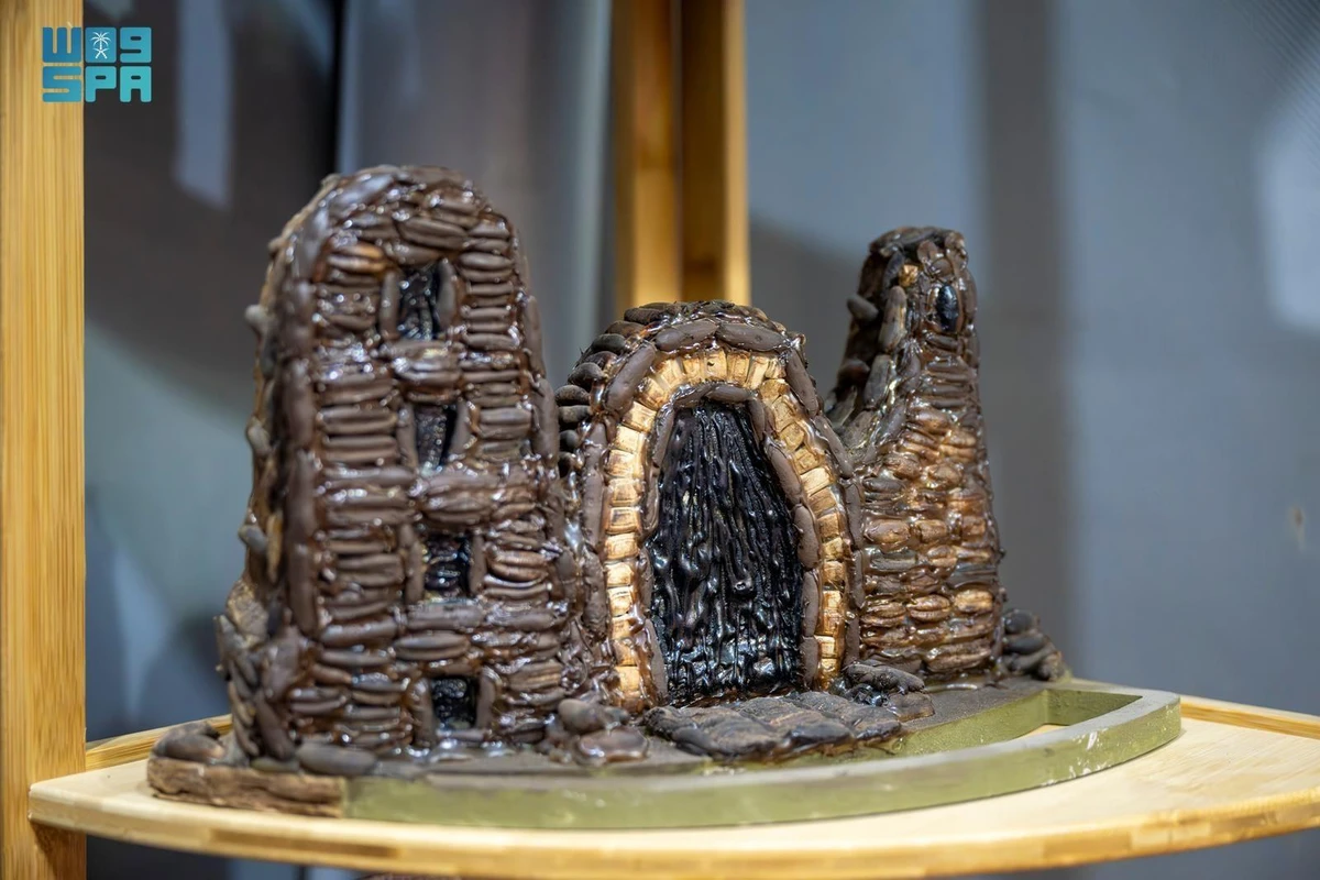 Artists showcase sustainable art at dates festival