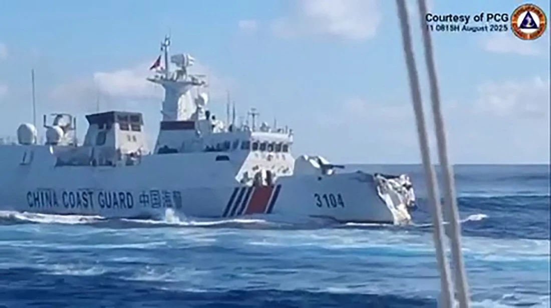 China conducts naval, air patrols around disputed South China Sea