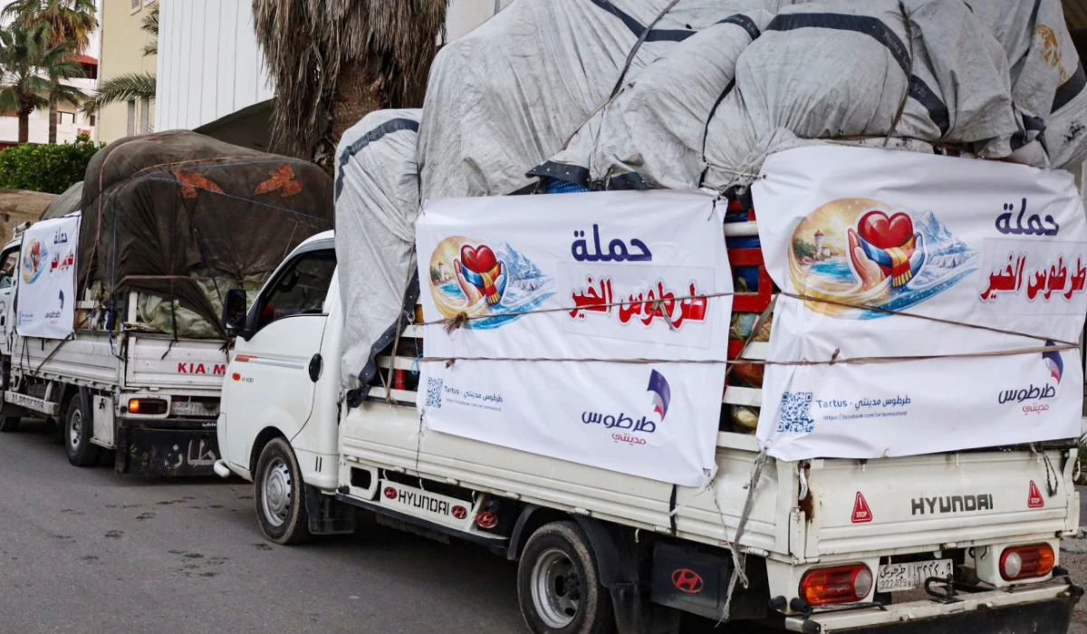 A humanitarian convoy was dispatched on Sunday to assist flood-affected areas in Idlib. The shipment included nutritional supplies, financial assistance, and electrical goods. (SANA)