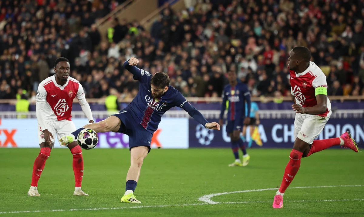 PSG rally from early deficit to beat Monaco 3-2 away in Champions League playoff