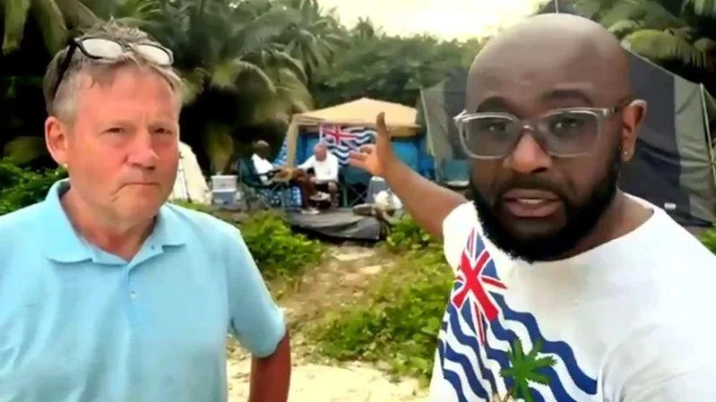 Adam Holloway and Misley Mandarin on Coin Island in the Chagos Archipelago. (Screengrab)