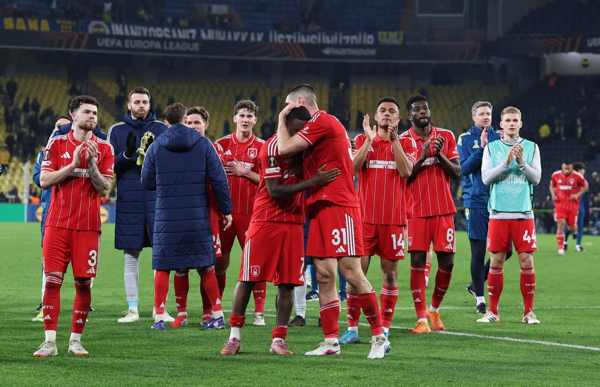Forest boss Pereira makes perfect start with Fenerbahce rout in Europa play-offs