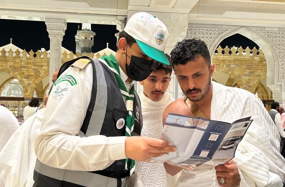 Scouts participating in the Umrah service camp at the Grand Mosque in Makkah have contributed over 45,000 volunteer hours during the first half of Ramadan. (Supplied)