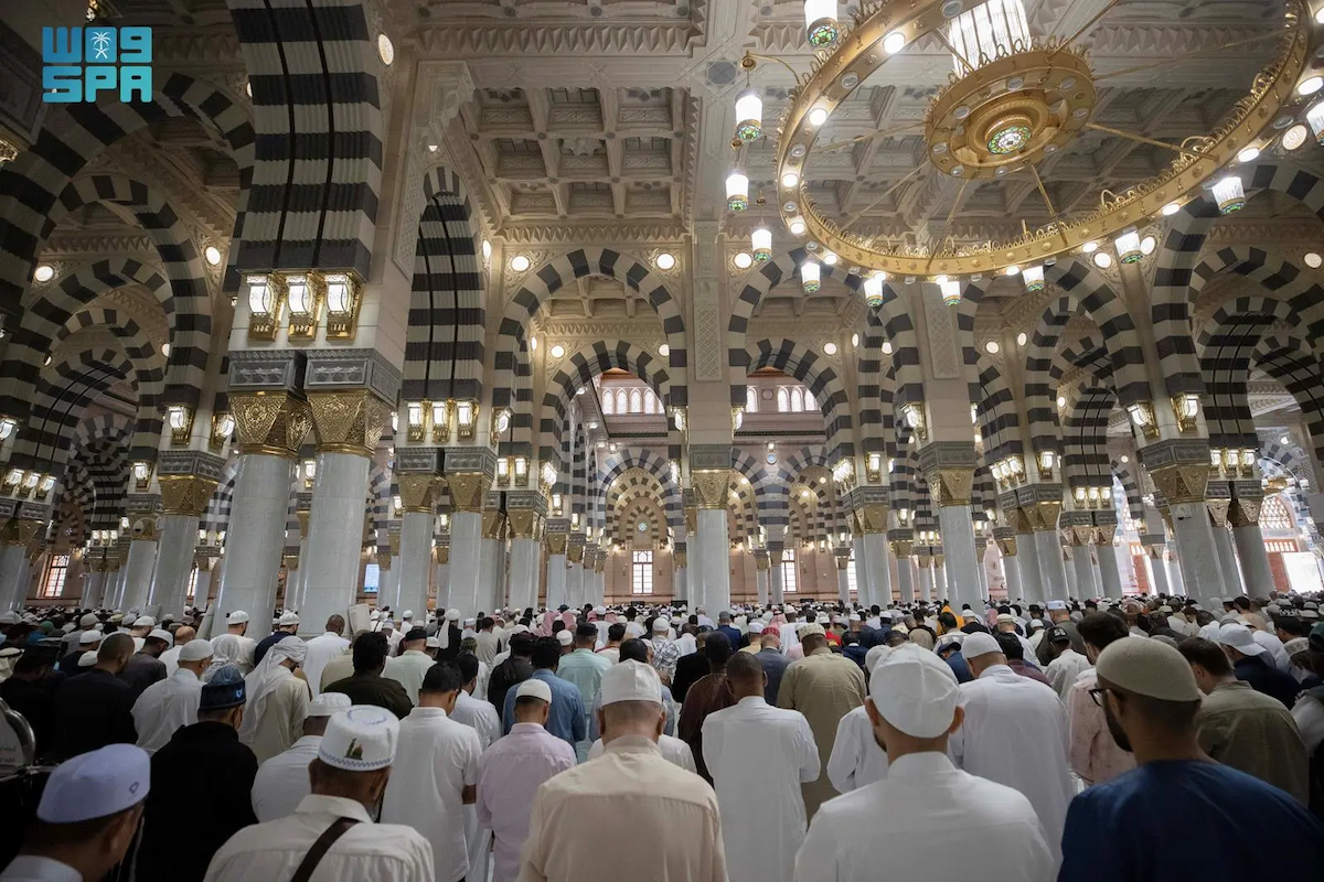 The visits aimed to ensure the quality of services provided in mosques and their readiness to serve worshippers during the holy month. (SPA file photo)