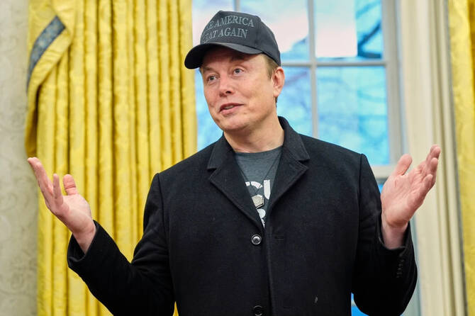 Musk, already world’s richest person, eyes $1 trillion fortune
