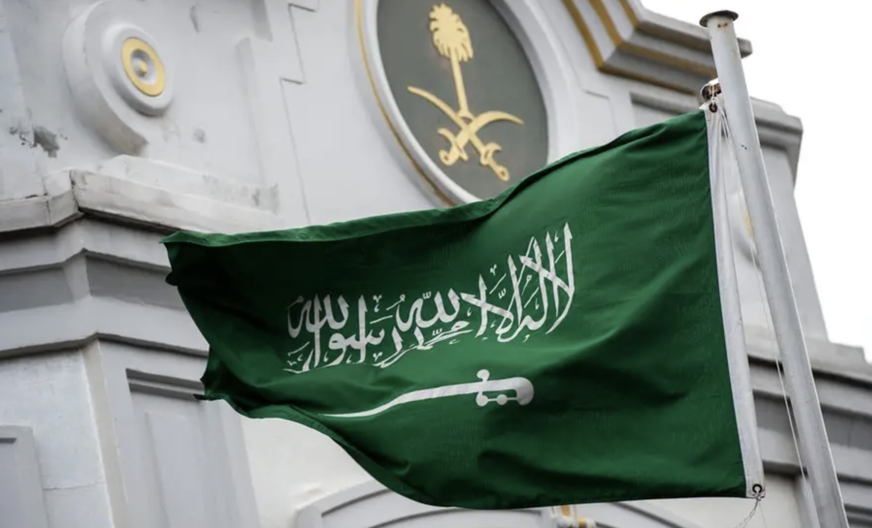 A Saudi source on Monday told Al Arabiya a report by The New York Times claiming the Kingdom’s leadership had encouraged a prolonged conflict with Iran was false. (AFP/File Photo)