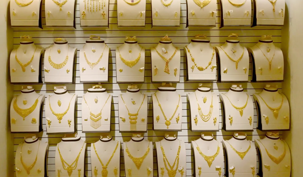 Gold is widely regarded as a safe long-term asset, prompting many to buy it not only as an adornment but also as a form of saving for future financial security. (SPA)