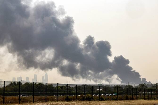 Russia issued a fresh call on Thursday for an end to hostilities in the Gulf, starting with a halt to US and Israeli attacks, and made a new offer to use its diplomatic leverage to help end the fighting. (AFP/File)