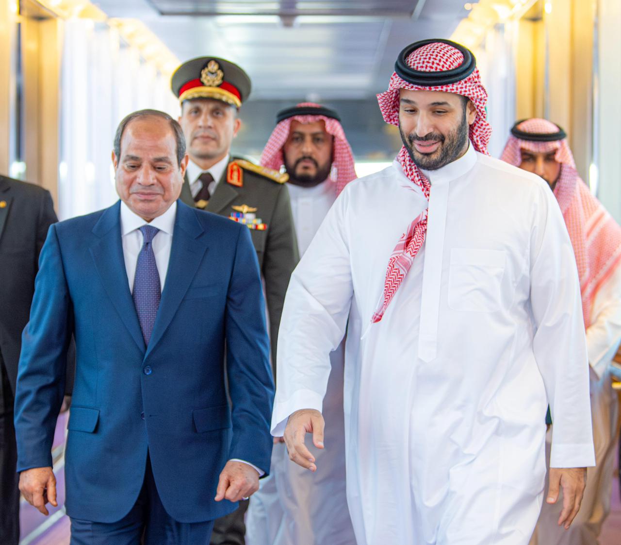 Saudi Crown Prince Mohammed bin Salman welcomed Egyptian President Abdel Fattah El-Sisi to Jeddah on Saturday, where they discussed regional developments and escalating tensions in the Middle East. (SPA)