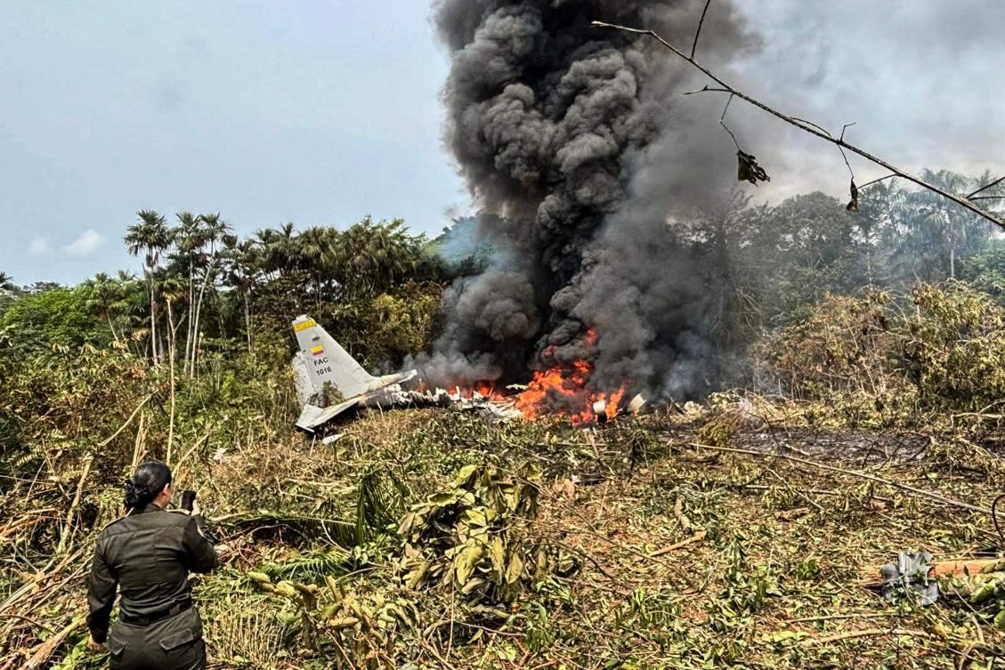 Colombia military plane crash death toll rises to 69