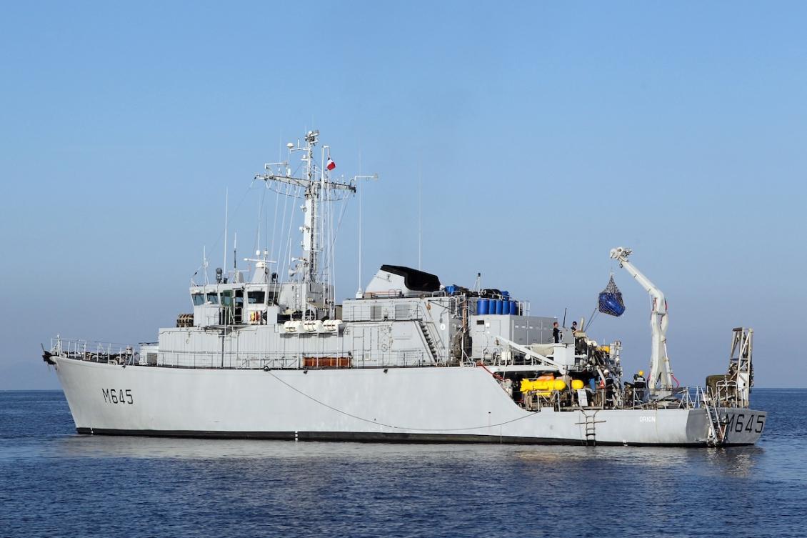 A picture shows French minesweeper Orion before its crew detonated a World War II-era bomb of the US air force during a demining operation in Bastia on June 2, 2015. (FILE/AFP)