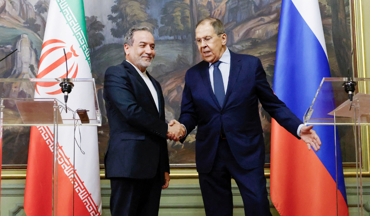 Russia’s Foreign Minister Sergei Lavrov and Iran’s Foreign Minister Abbas Araghchi shake hands during a press conference following their talks in Moscow, Russia, April 18, 2025. (Reuters)