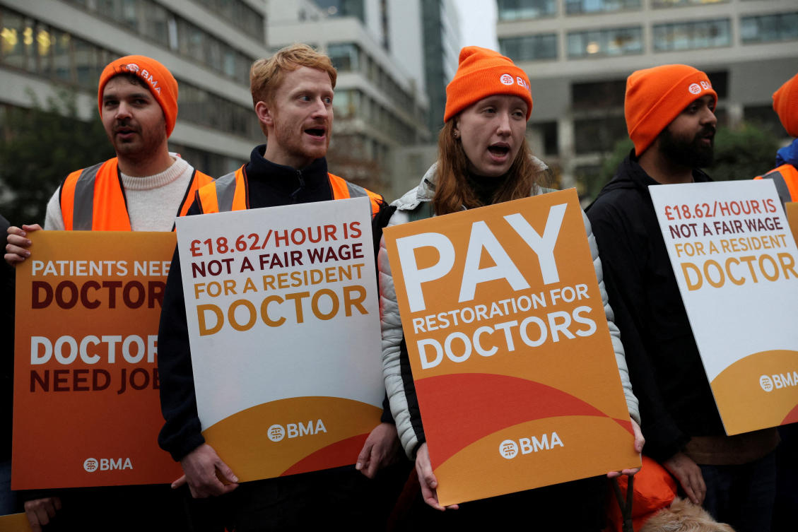 Resident doctors from the British Medical Association picket outside St. Thomas’ Hospital during the union’s 13th strike in a pay dispute which began in March 2023, in London on Nov. 14, 2025. (Reuters)