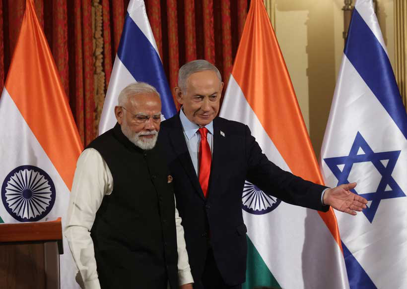 Israeli PM Benjamin Netanyahu and India's Prime Minister Narendra Modi attend a press conference in Jerusalem. (Reuters)