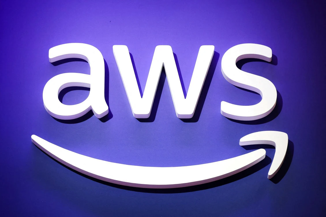Amazon’s AWS reports outage after UAE datacenter struck by ‘objects’