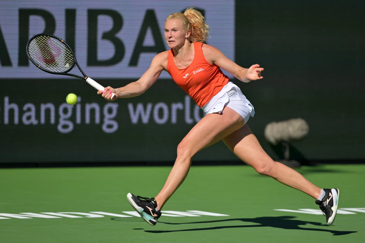 Katerina Siniakova (CZE) hits a shot as she defeated Mirra Andreeva (RUS) during the third round of the BNP Paribas Open at the Indian Wells Tennis Garden. (Reuters)