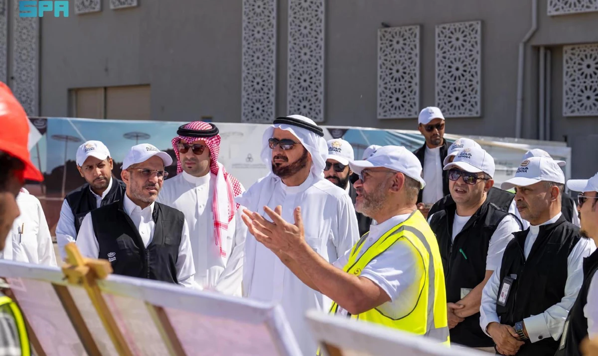 Hajj minister inspects Makkah development projects