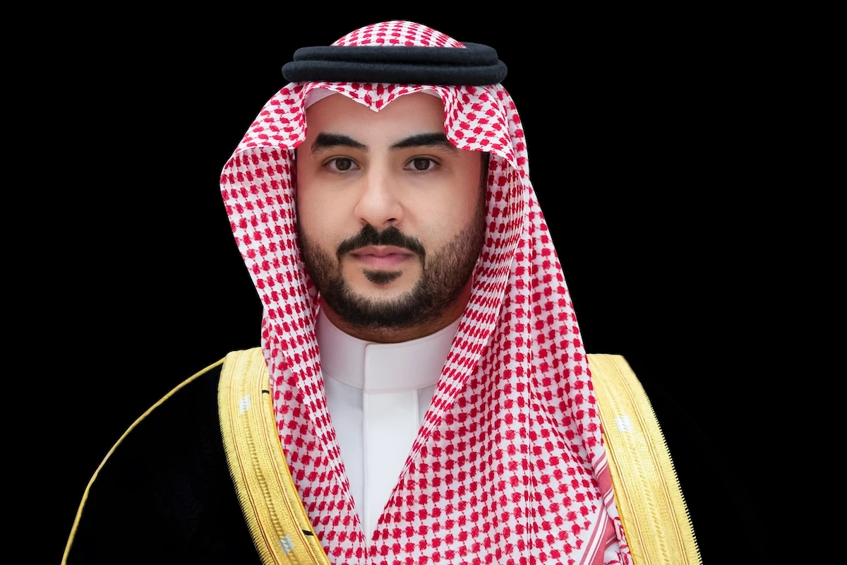 Saudi defense chief rallies international support amid escalating Iranian strikes
