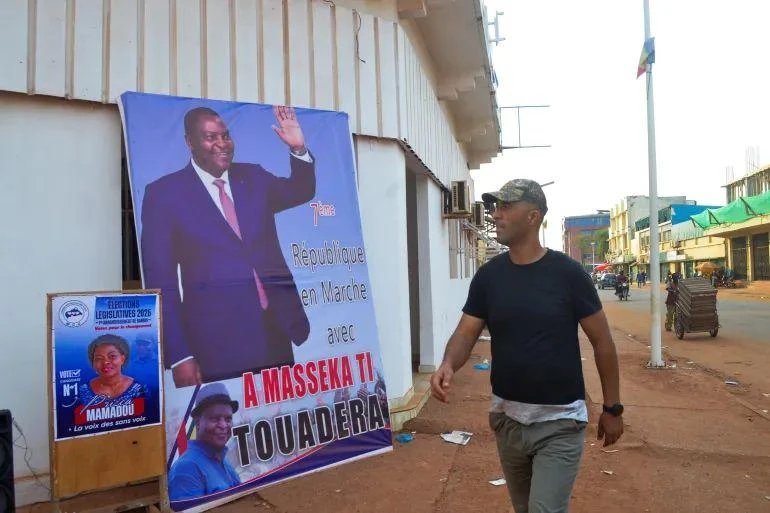 Touadera sworn in for third term in deeply unstable CAR