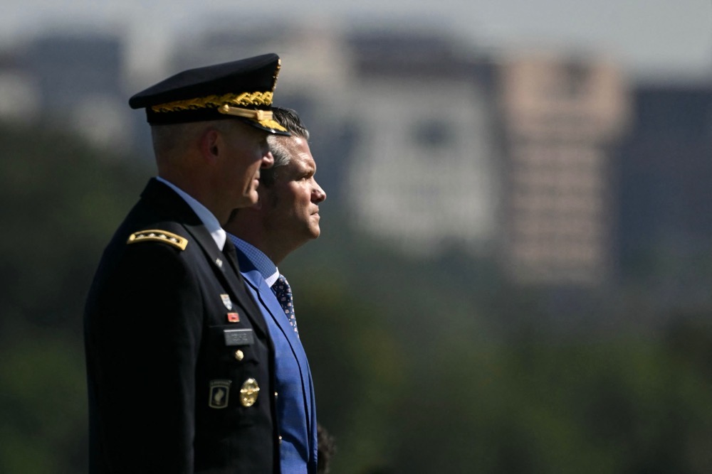 US Secretary of Defense Pete Hegseth (R) with US Army Chief of Staff General Randy George. (AFP/File)