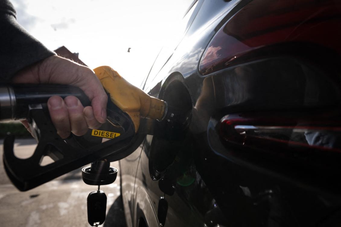 A person refuels his car at a gas station in Mulhouse, eastern France, on April 1, 2026, as US-Israel war on Iran, launched on February 28, has roiled global energy and equities markets, sending oil prices skyrocketing after Tehran virtually closed the key Strait of Hormuz. (FILE/AFP)