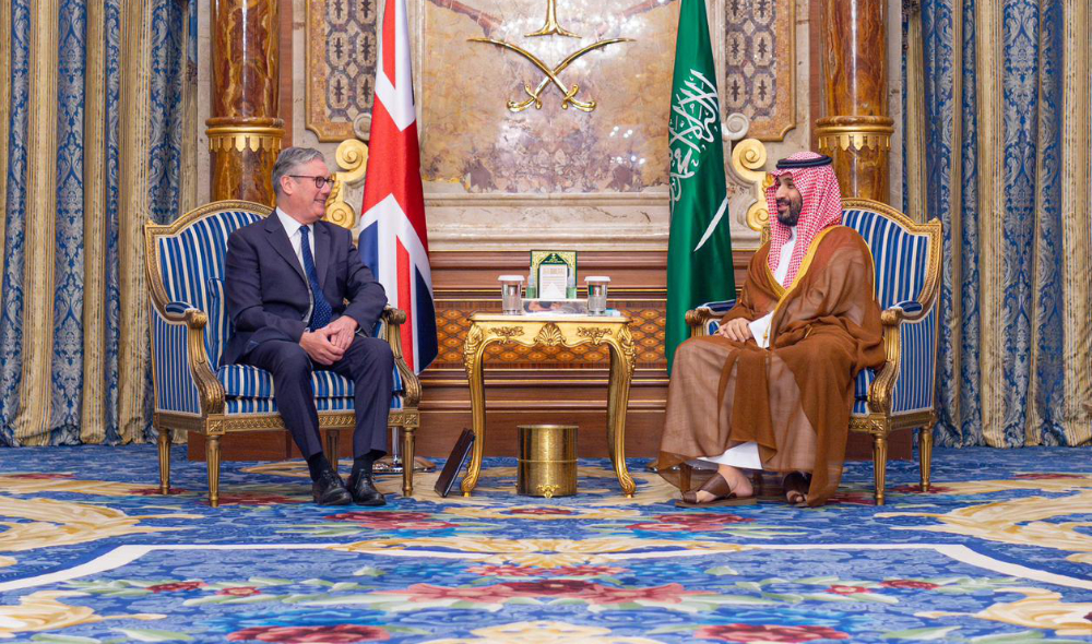 Starmer was received by Crown Prince Mohammed bin Salman. (SPA)