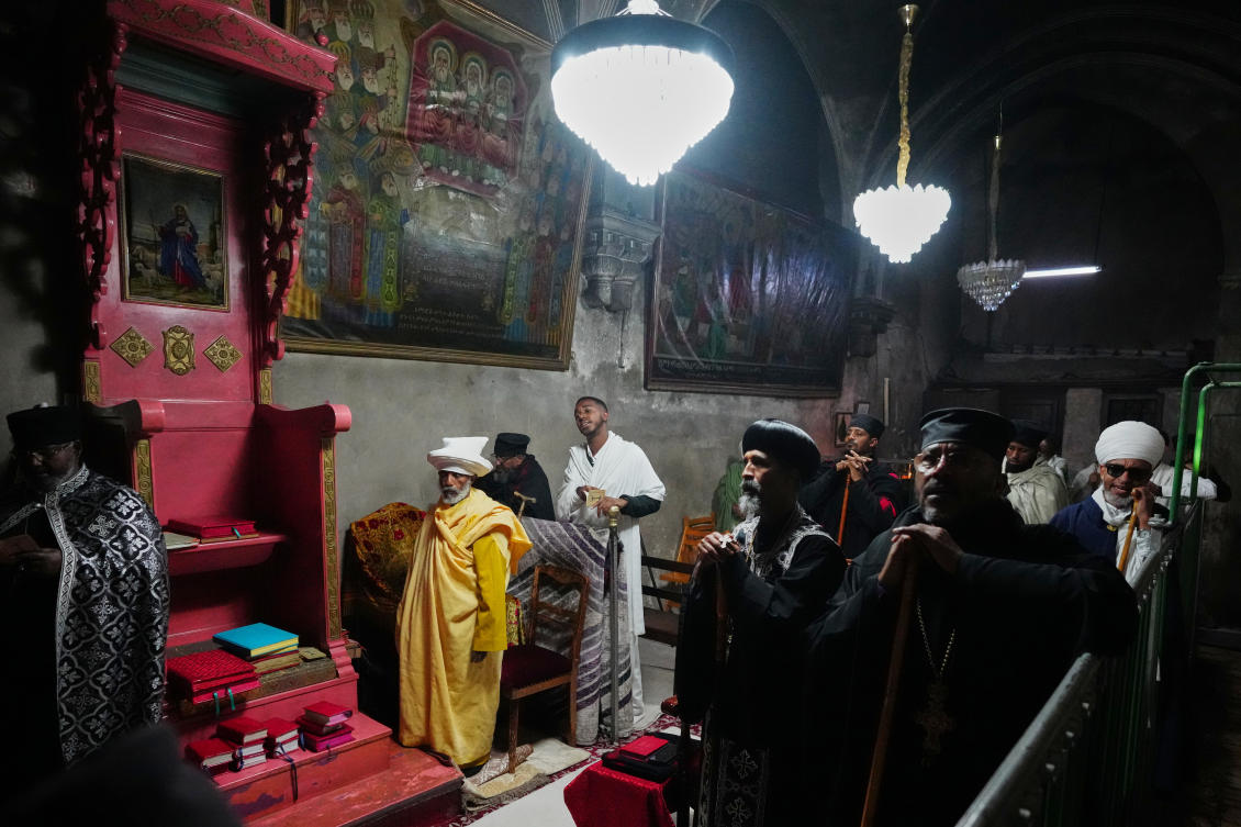 Jerusalem’s police said Wednesday that it would lift restrictions on all holy sites and would deploy hundreds of officers and volunteers in the city. (AP)