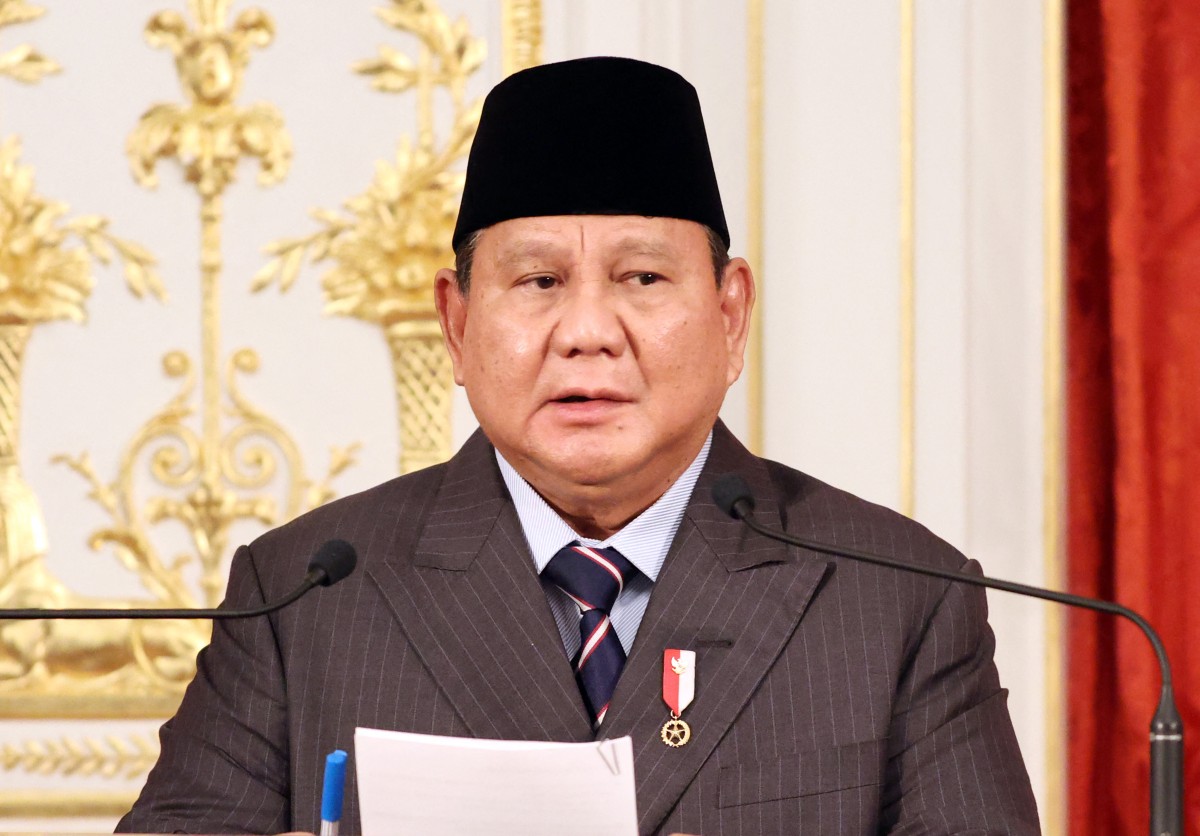 Indonesia's President Prabowo Subianto gives a statement at the Akasaka guesthouse in Tokyo on March 31, 2026. (AFP)
