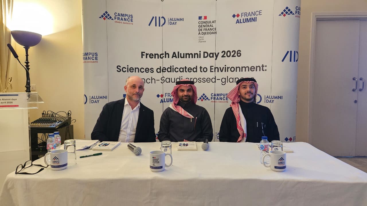 From left: Prof. Gilles Lubineau, Osamah Al-Harbi and Ibrahim Tarbiyyah. (Arab News)