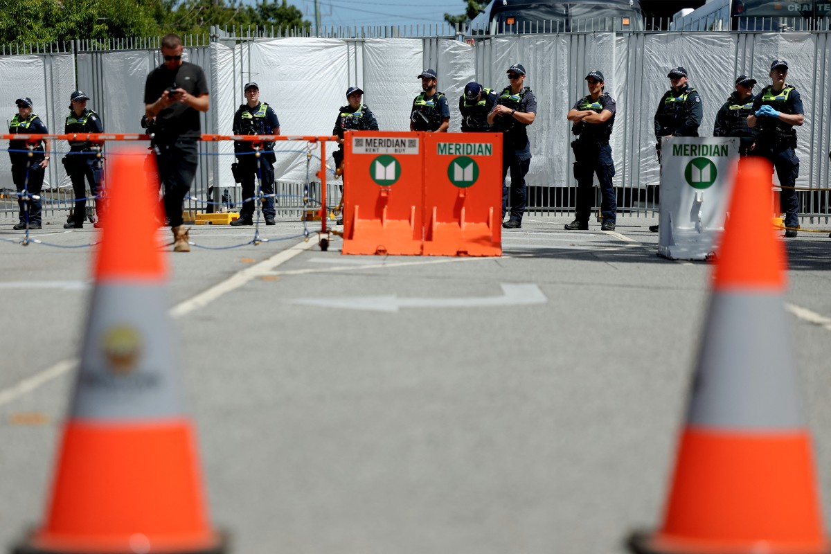 Police officers cordon off a venue. (File: AFP)