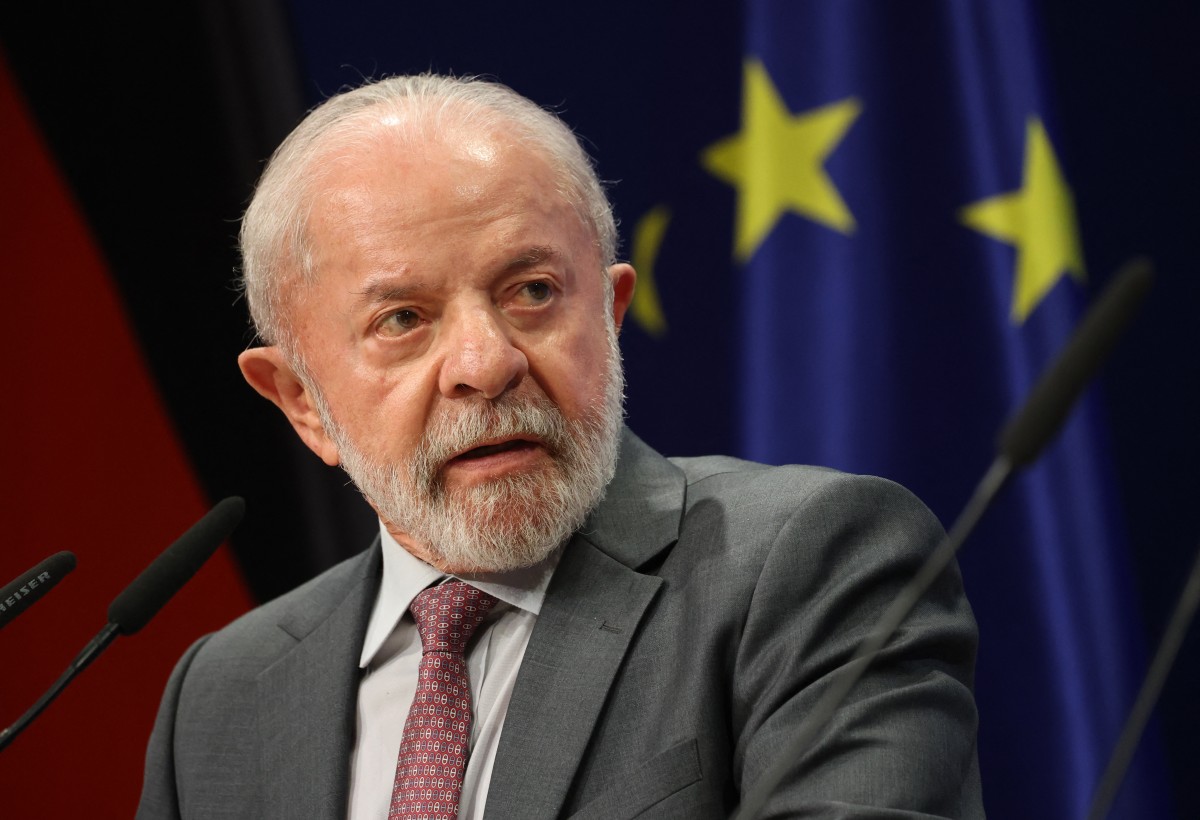 Brazilian President Luiz Inacio Lula da Silva speaks during a joint press conference with the German Chancellor (unseen) in Hanover, northern Germany, April 20, 2026. (AFP)