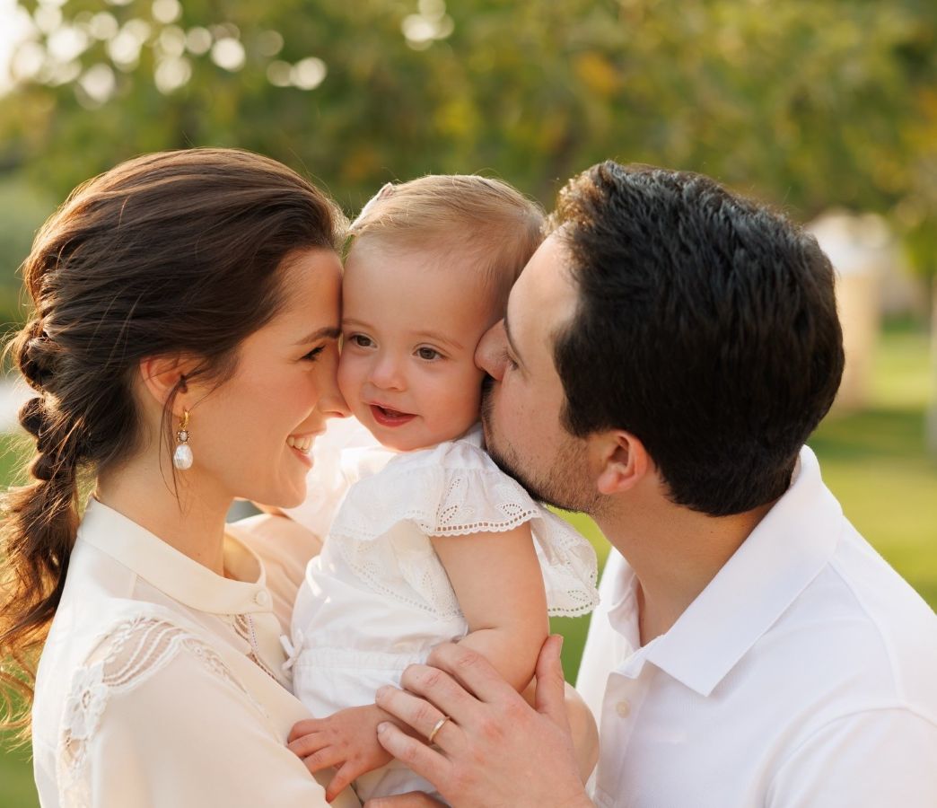 Jordan’s Crown Prince Hussein bin Abdullah took to social media on Tuesday to send best wishes to his Saudi Arabia-born wife Princess Rajwa Al-Hussein on her 32nd birthday. (Instagram)