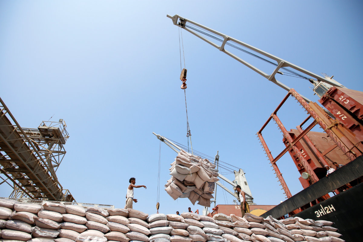 The closure of the Strait of Hormuz has affected the Gulf’s sugar imports and re-exports. (Reuters photo)