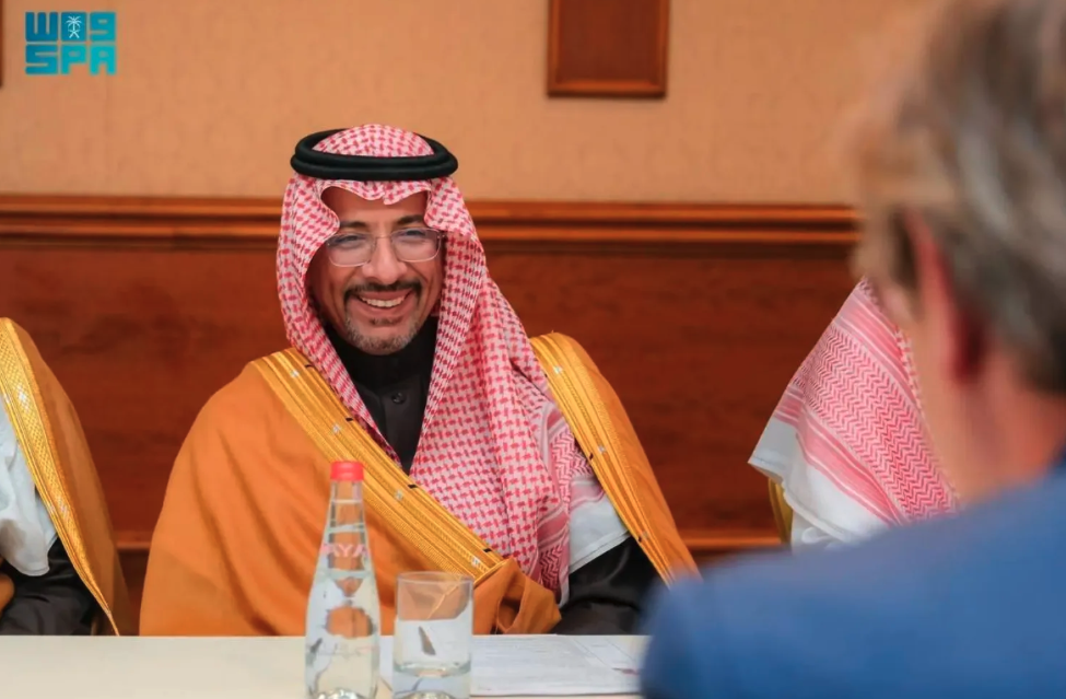 Saudi Minister of Industry and Mineral Resources Bandar Alkhorayef has met with France’s Interministerial Delegate for Strategic Minerals and Metals Supplies Benjamin Gallezot. SPA