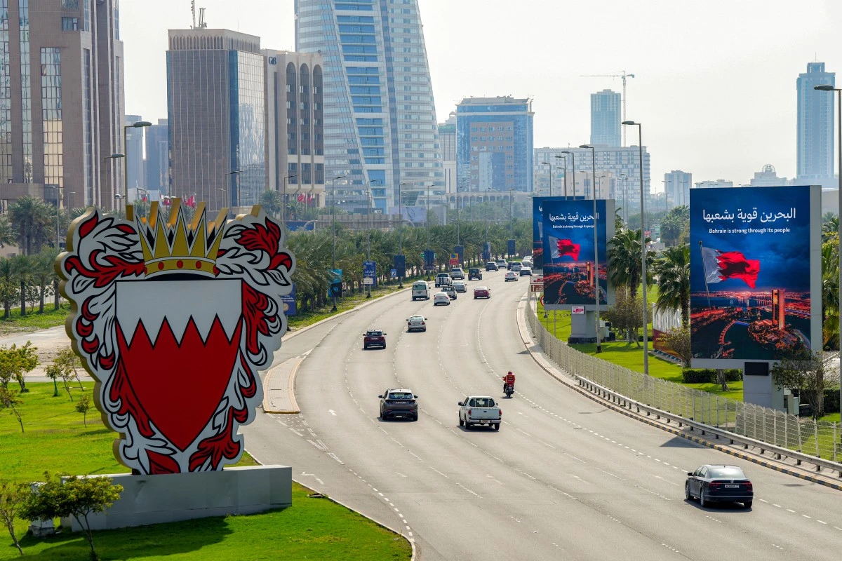 Vehicles move on a road in Bahrain’s capital, Manama, March 11, 2026. (AFP)