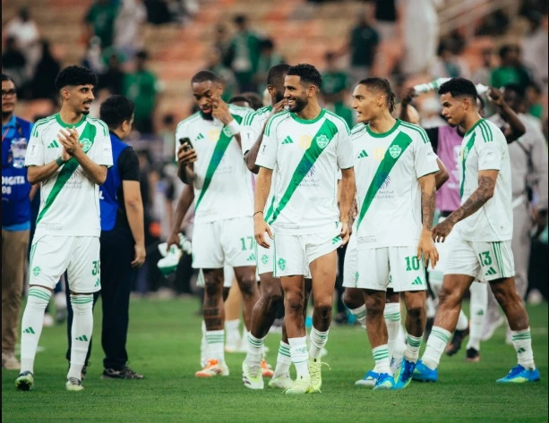 10-man Al-Ahli march into AFC Champions League semi-finals but Al-Ittihad crash out