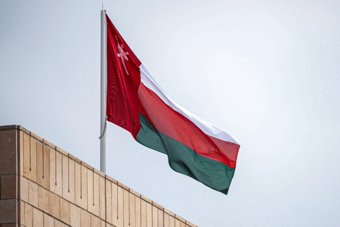 The flag of Oman flies above Al-Alam Royal Palace in the capital Muscat. (File/AFP)
