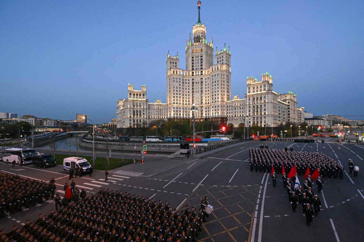 Russia declares unilateral ceasefire with Ukraine between May 8-9, on annual World War II Victory Day. (AFP)