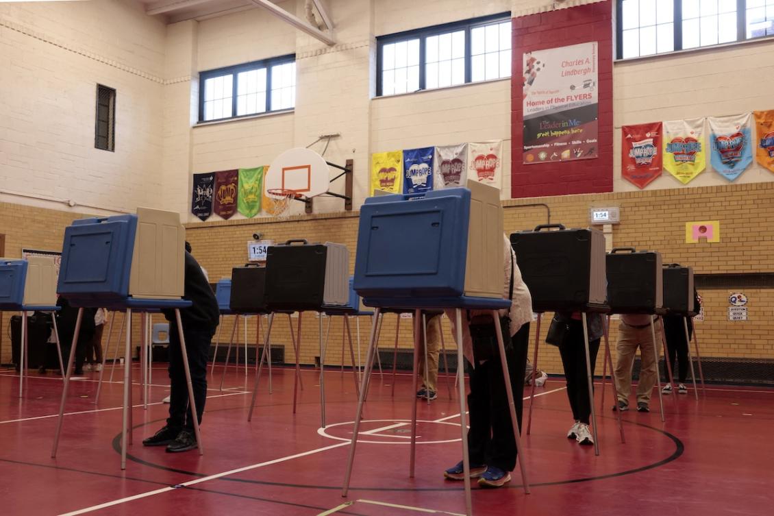 People vote at a polling station at Charles A. Lindbergh Elementary School in Dearborn, Michigan, on Election Day, November 5, 2024. (FILE/AFP)