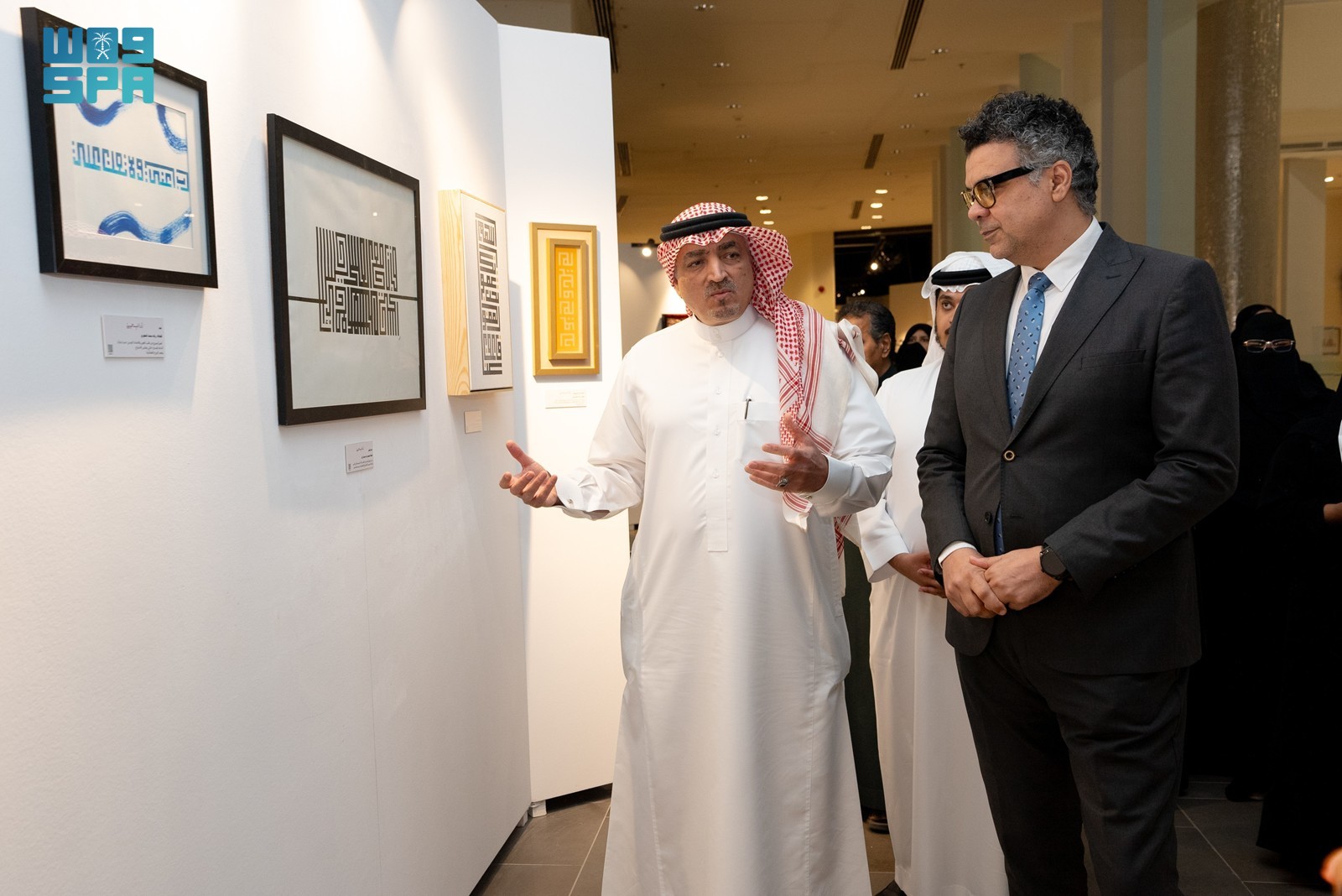 The exhibition, which runs until May 13, brings together traditional craftsmanship, contemporary art, and Arabic calligraphy. (SPA)