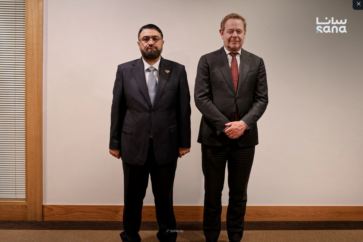 Syria’s justice minister, Mazhar Al-Wais, held talks with his Dutch counterpart, David van Wiel, on Sunday. (SANA)