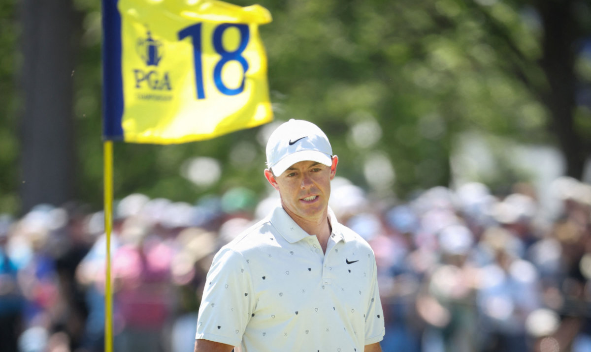 Rory McIlroy surges into PGA Championship contention with a 66 at Aronimink