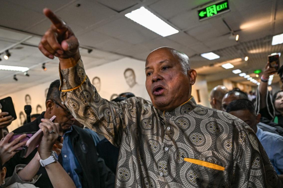 The International Criminal Court last week unsealed an arrest warrant against Senator Ronald Dela Rosa, accusing him and other “co-perpetrators” of the “crime against humanity of murder.” (AFP)