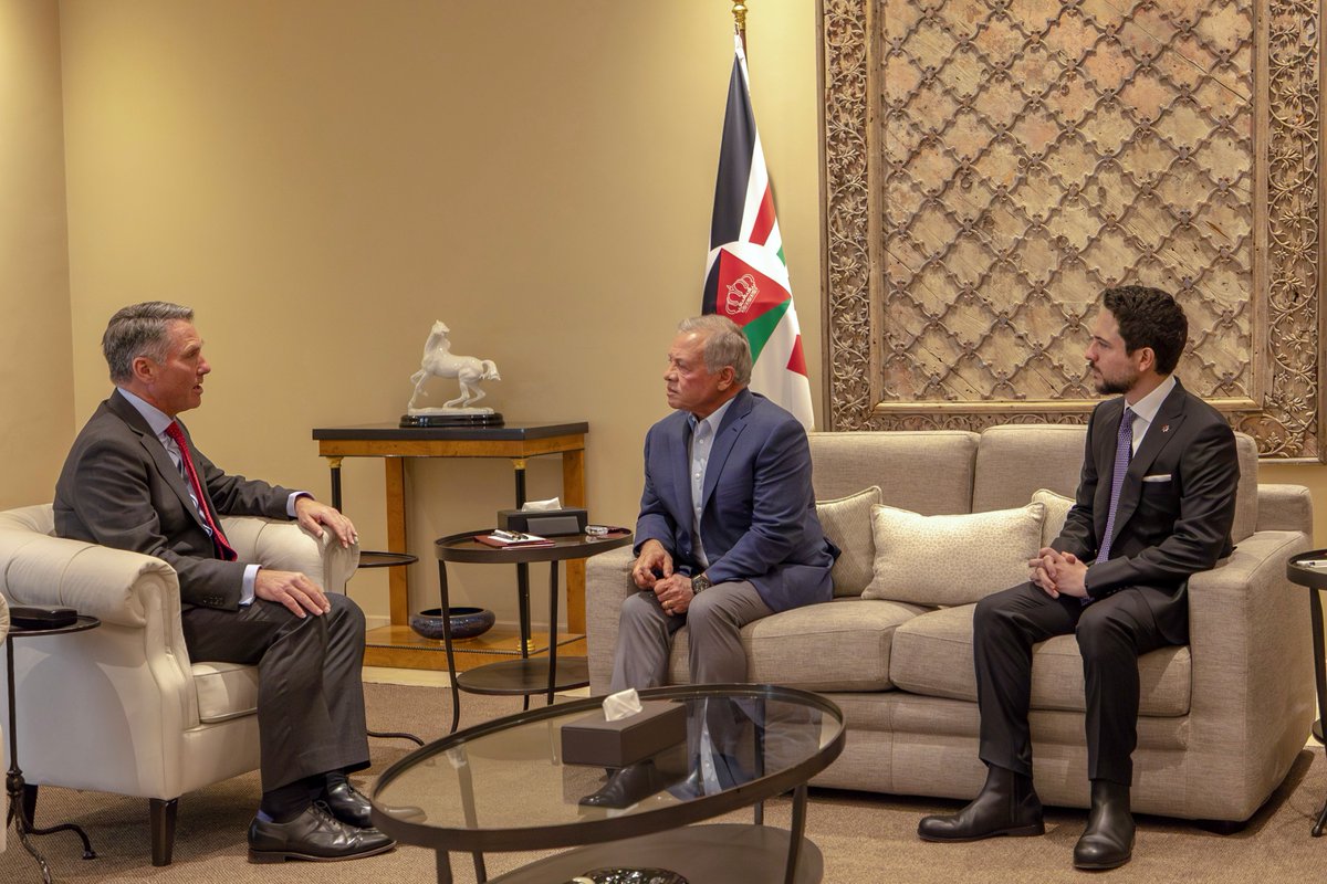 King Abdullah of Jordan and Crown Prince Hussein met in Amman with Richard Marles, the Australian deputy prime minister and minister for defense. (Petra)
