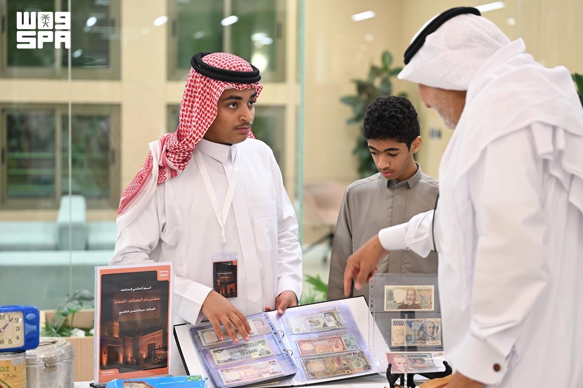 High school senior Abdulrahman Hakami took part in the Jazan Cultural House’s celebration of International Museum Day. (SPA)