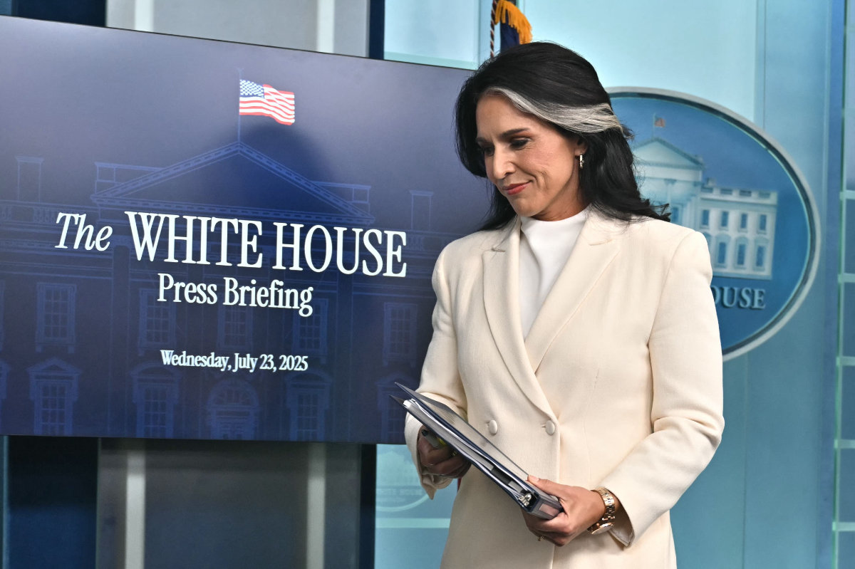 US intelligence chief Tulsi Gabbard, shown in this photo taken on July 23, 2025, announced her resignation on May 22, 2026, ending the tenure of a long-term contrarian who appeared to be at odds with President Donald Trump over the Iran war. (AFP)