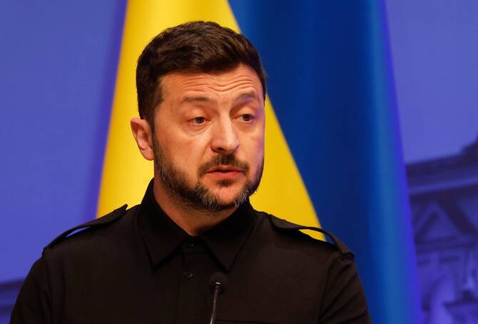 Ukraine’s ambassador to Turkiye said he expects NATO to discuss financial support for Kyiv at its summit in July, suggesting each member contributes a small proportion of its budget, despite the proposal not gaining traction from allies. (AFP/File)