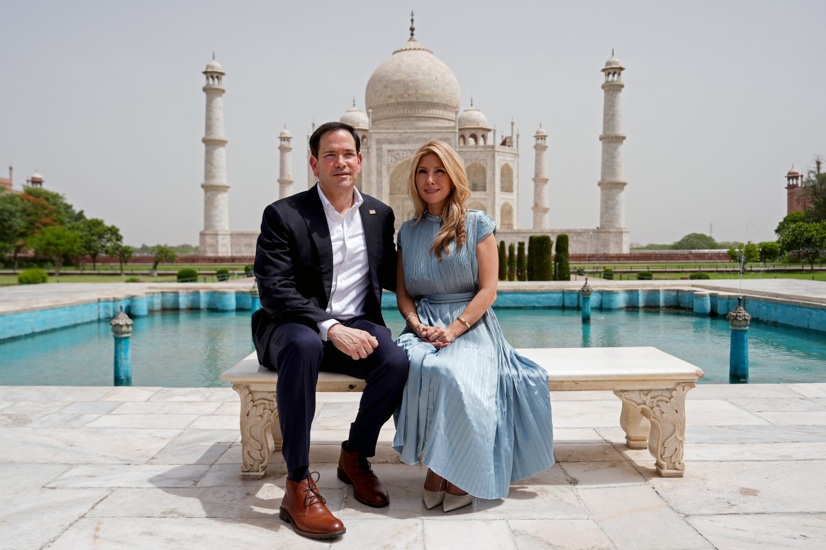 US Secretary of State Marco Rubio poses alongside his wife Jeanette at the Taj Mahal in Agra on May 25, 2026. (File/AFP)