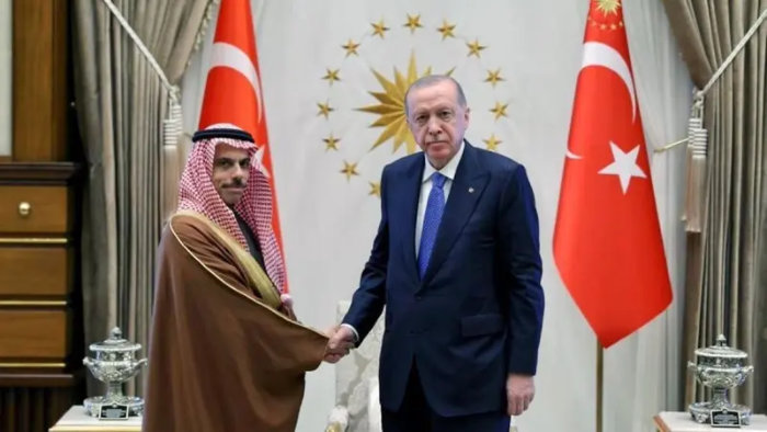 Turkish President Recep Tayyip Erdogan meets Saudi Foreign Minister Prince Faisal bin Farhan in Ankara on May 6, 2026. (SPA)