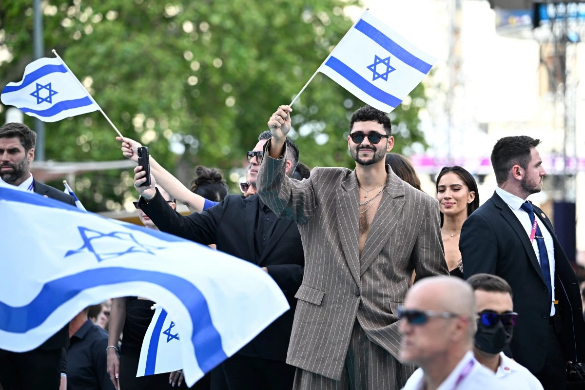 Israeli broadcaster warned over ‘vote 10 times’ Eurovision call